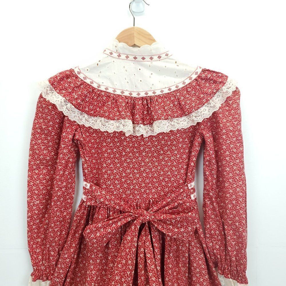 Girls Christmas Dress Handmade Mistletoe Holiday Vintage Cottagecore Size 4-5 - Picture 10 of 13